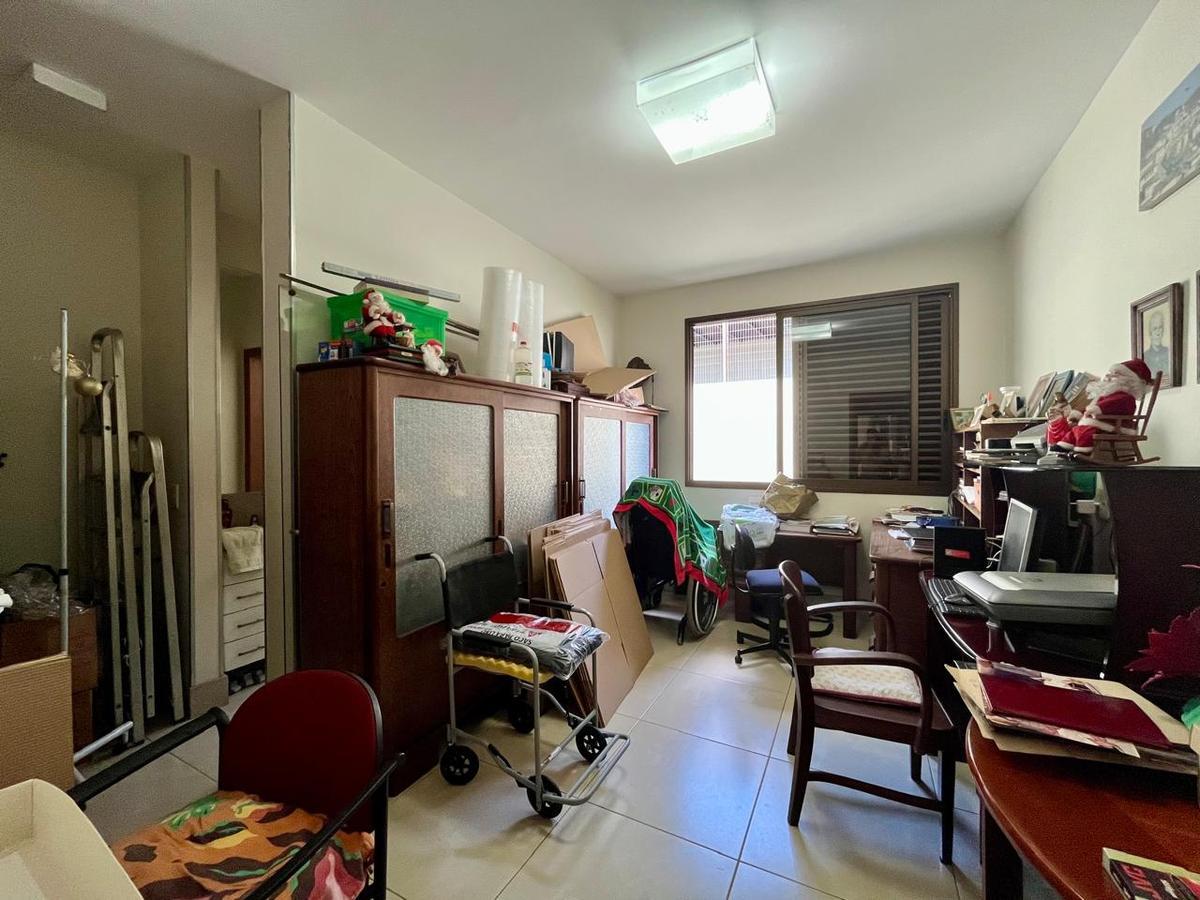 Casa, Anchieta, 4 Quartos, 6 Vagas, 4 Suítes