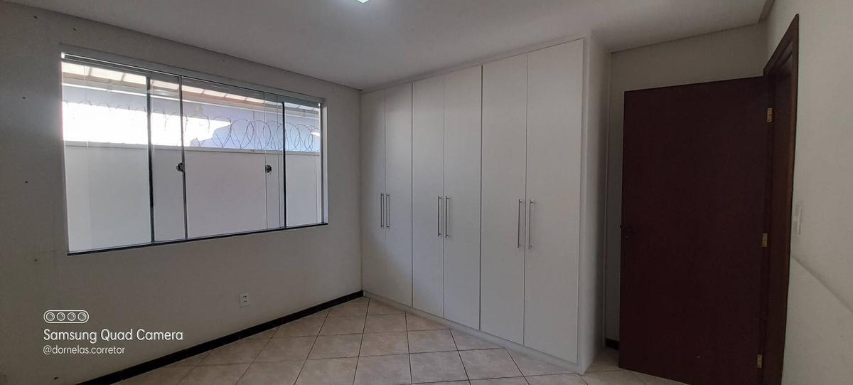 Casa, Eldorado, 3 Quartos, 2 Vagas, 1 Suíte
