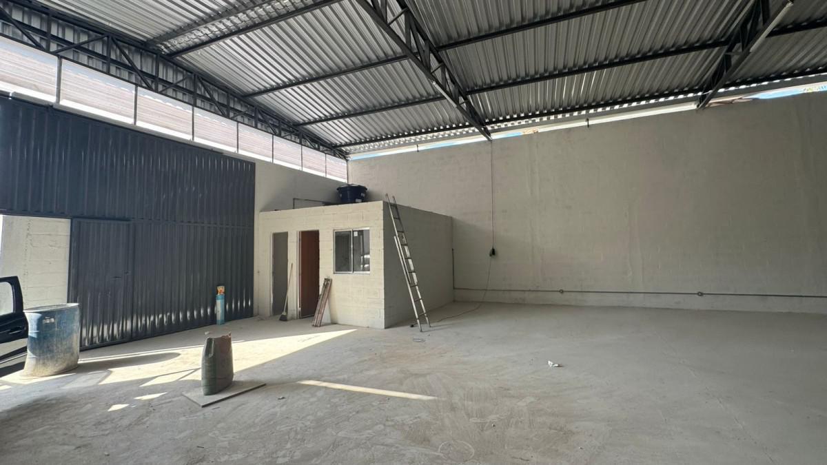 Galpão, Centro, 0 Quarto, 10 Vagas