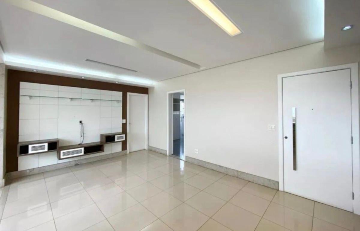 Apartamento, Sagrada Família, 4 Quartos, 2 Vagas, 1 Suíte