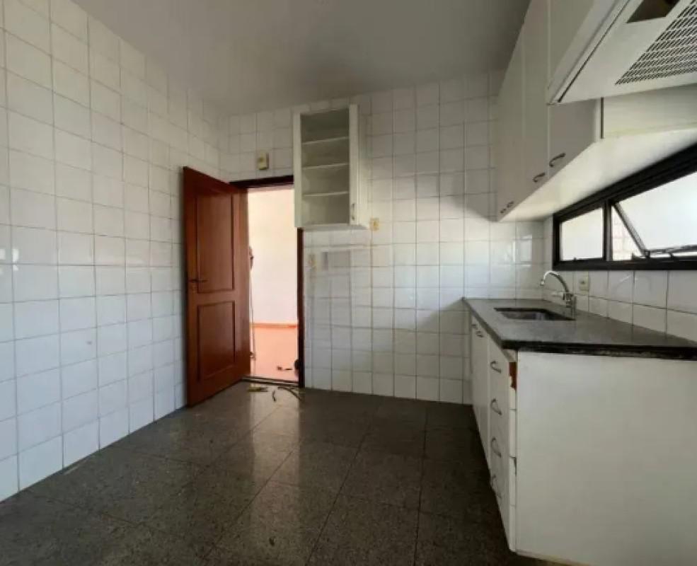 Apartamento, Serra, 4 Quartos, 2 Vagas, 1 Suíte