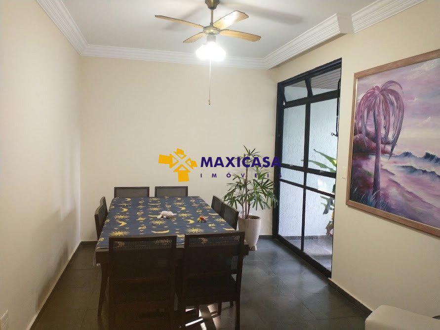 Casa, São José, 4 Quartos, 4 Vagas, 2 Suítes