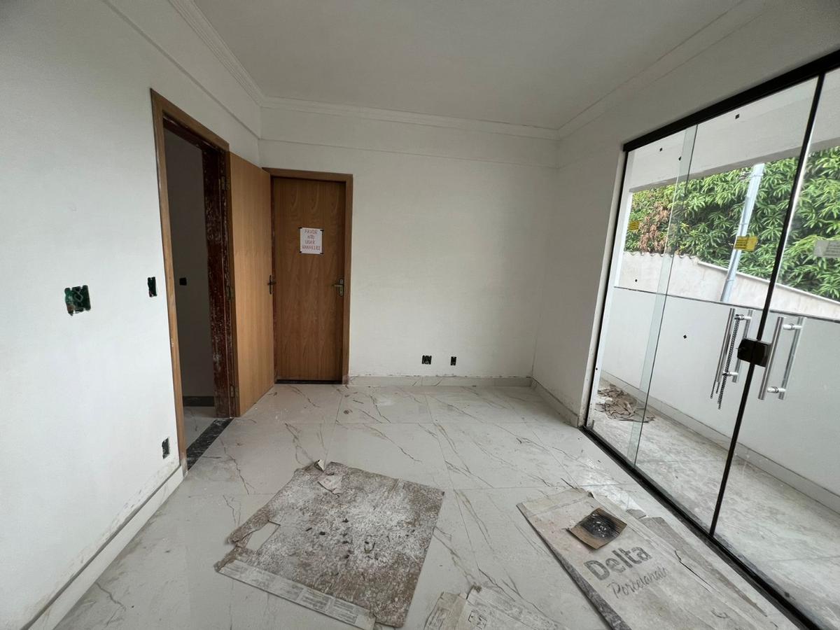 Casa, Santa Amélia, 3 Quartos, 2 Vagas, 1 Suíte