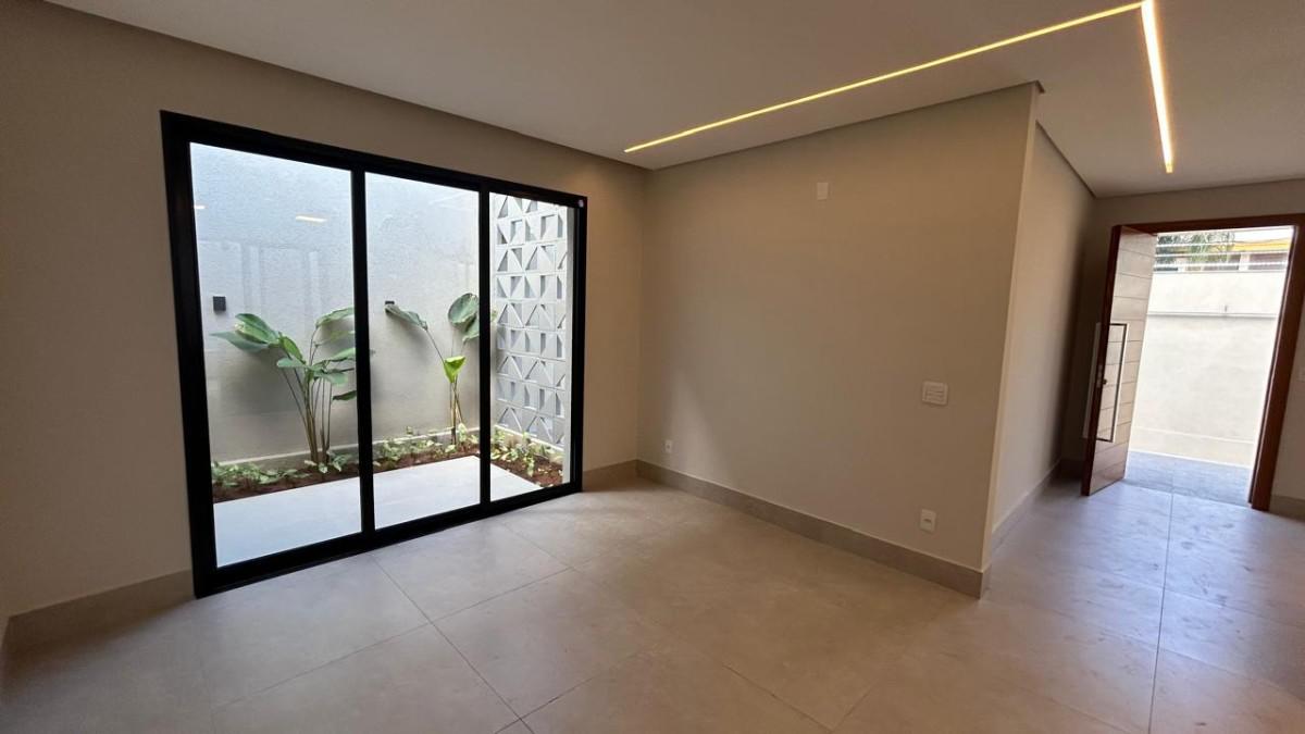 Casa, Santa Rosa, 3 Quartos, 2 Vagas, 1 Suíte