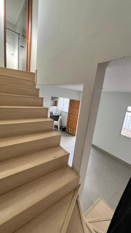 Casa, Castelo, 2 Quartos, 2 Vagas, 1 Suíte