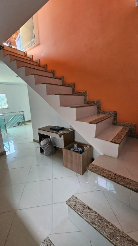 Casa, Centro, 4 Quartos, 5 Vagas, 2 Suítes