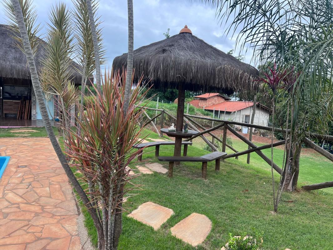 Fazenda, Centro, 3 Quartos, 4 Vagas, 1 Suíte