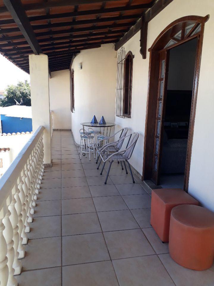 Casa, Vila Pérola, 3 Quartos, 5 Vagas, 1 Suíte