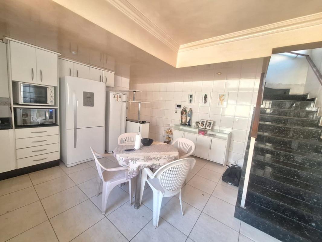 Casa, União, 4 Quartos, 4 Vagas, 1 Suíte