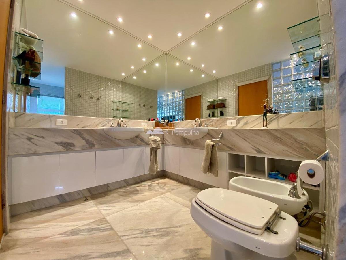 Casa, Bandeirantes (pampulha), 8 Quartos, 11 Vagas, 6 Suítes