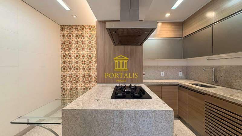 Apartamento, Sion, 4 Quartos, 2 Vagas, 1 Suíte