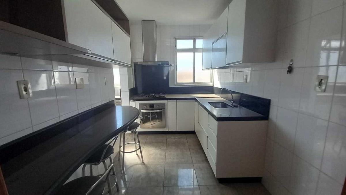 Apartamento, Cidade Nova, 4 Quartos, 4 Vagas, 1 Suíte