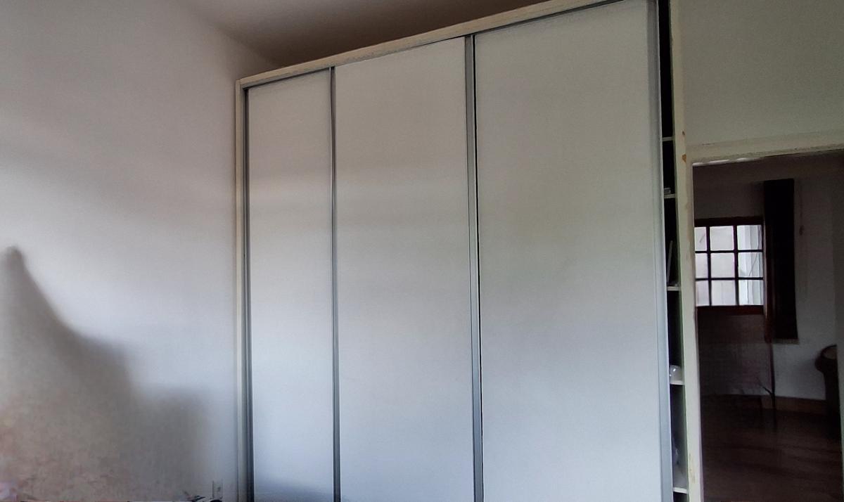 Apartamento, Floresta, 5 Quartos, 0 Vaga, 1 Suíte