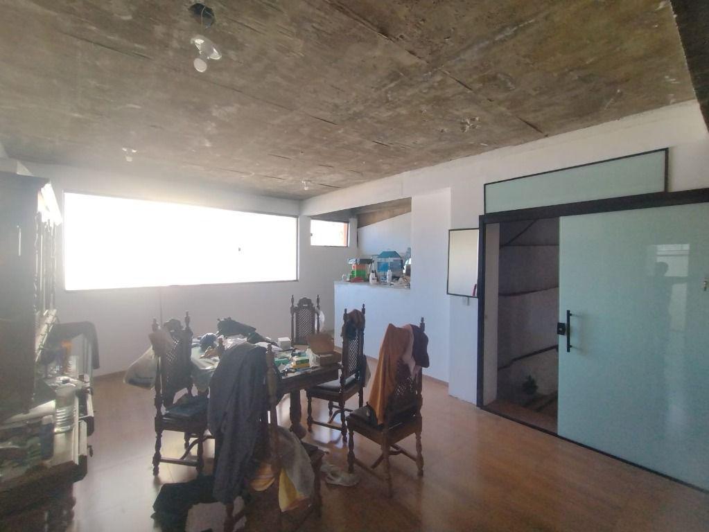 Casa, Nações Unidas, 5 Quartos, 5 Vagas, 1 Suíte