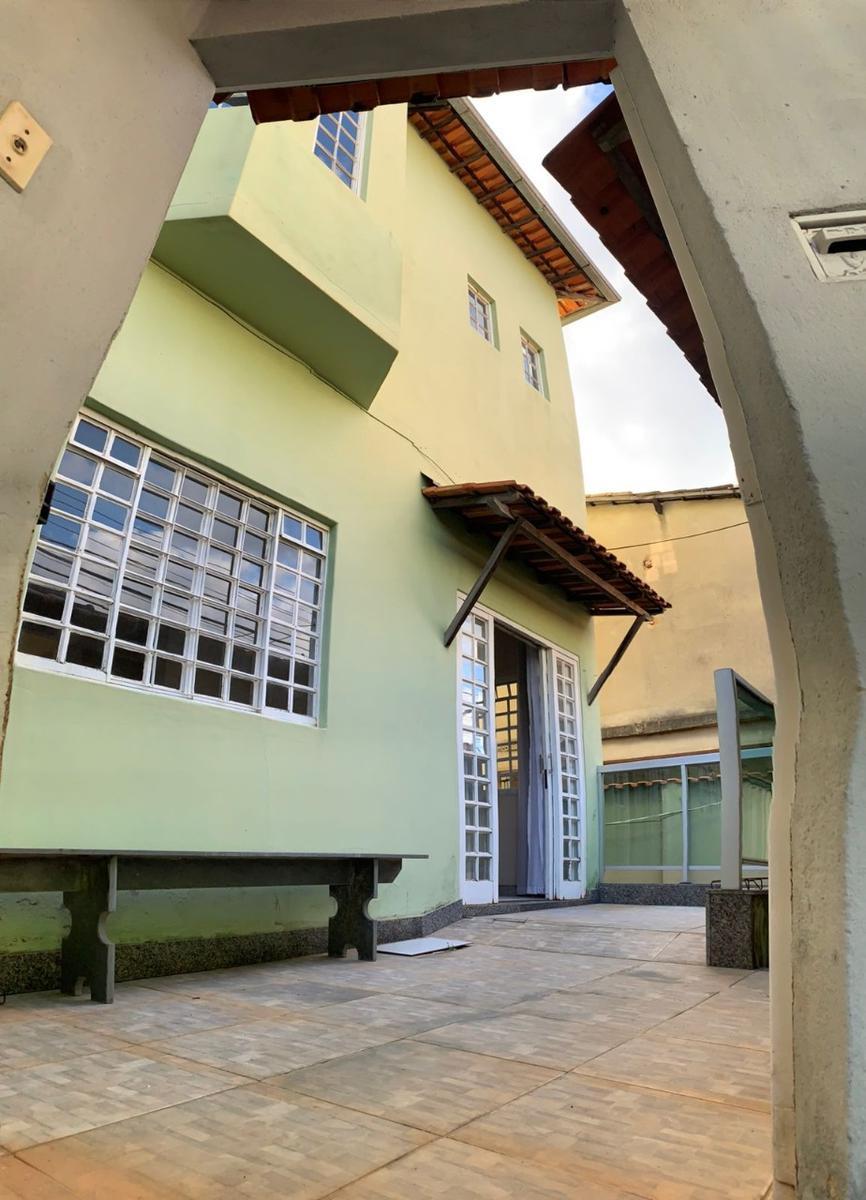 Casa, Vitória, 5 Quartos, 6 Vagas, 1 Suíte