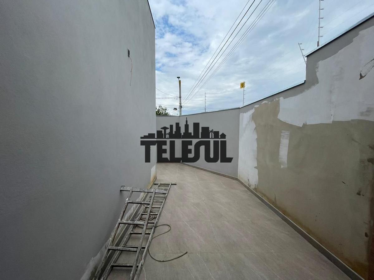 Casa, Parque Ileana, 3 Quartos, 2 Vagas, 1 Suíte