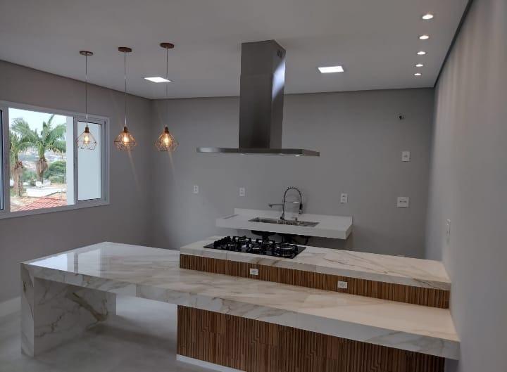 Casa, Campos Elíseos, 4 Quartos, 5 Vagas, 2 Suítes