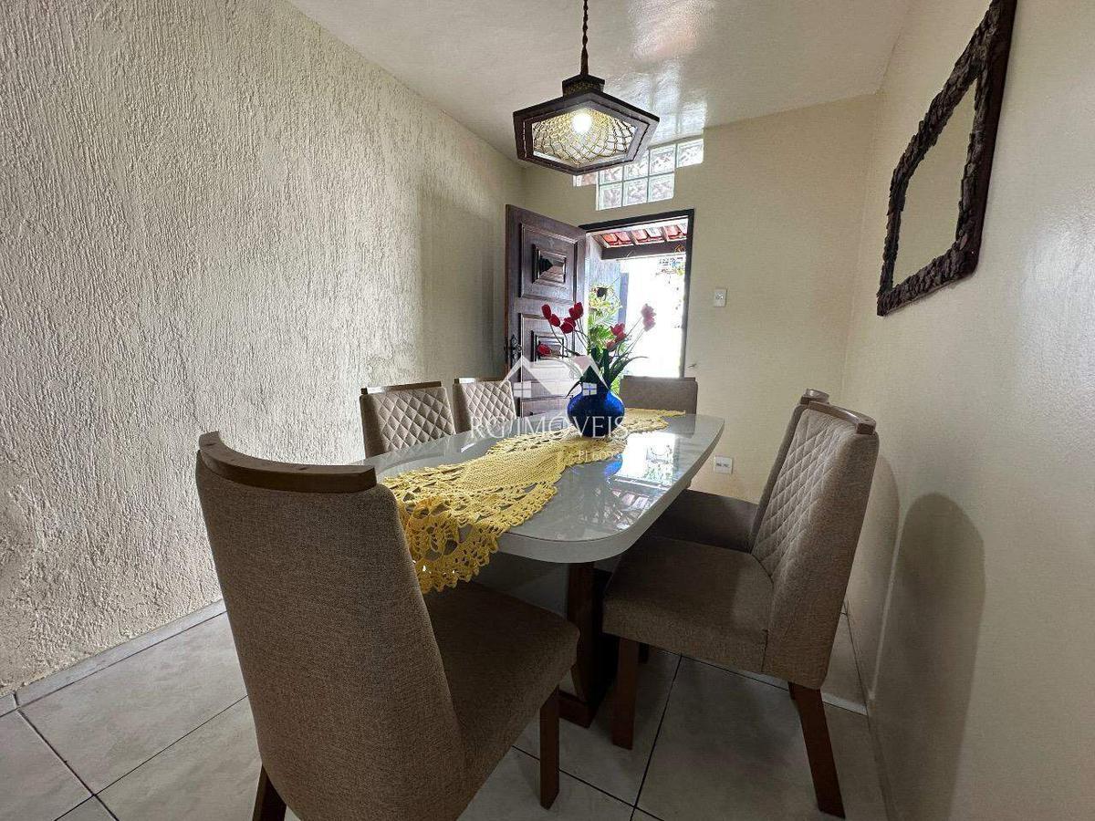 Casa, Conjunto Ademar Maldonado, 4 Quartos, 3 Vagas, 1 Suíte