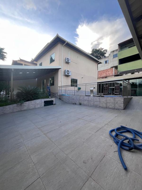 Casa, Tirol, 4 Quartos, 0 Vaga, 1 Suíte