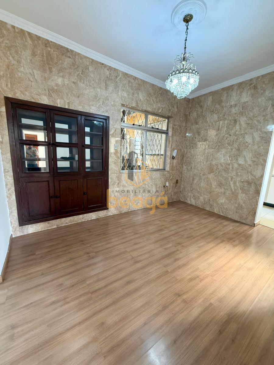 Casa, Carlos Prates, 3 Quartos, 2 Vagas