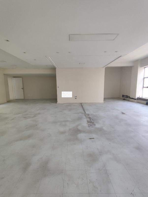 Andar, Centro, 0 Quarto, 0 Vaga