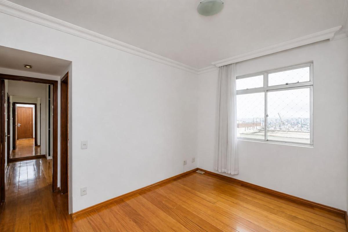 Apartamento, Luxemburgo, 3 Quartos, 1 Vaga, 1 Suíte