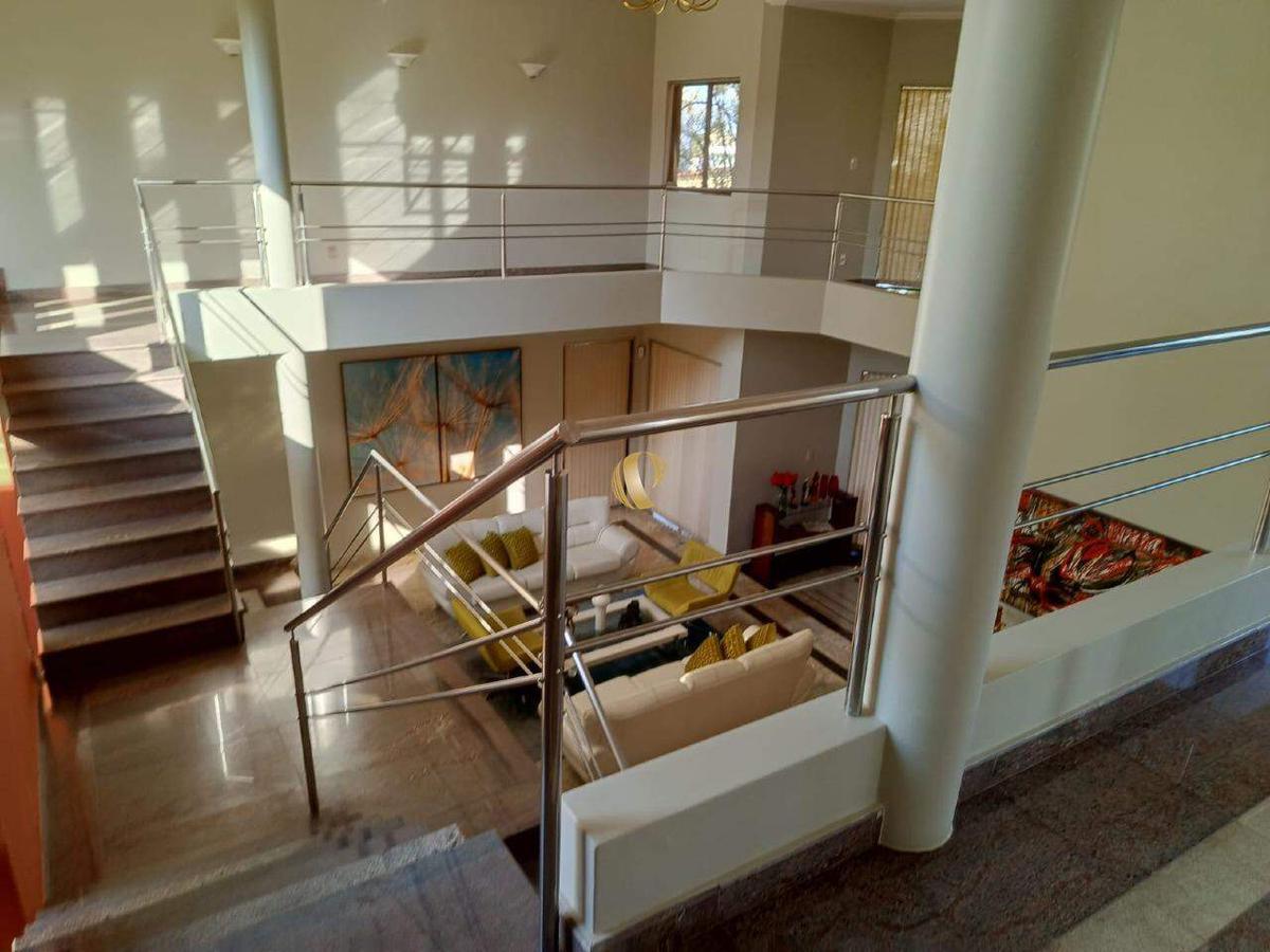 Casa, Centro, 6 Quartos, 6 Vagas, 4 Suítes