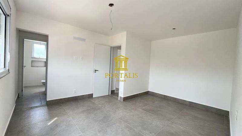 Apartamento, Castelo, 4 Quartos, 3 Vagas, 2 Suítes