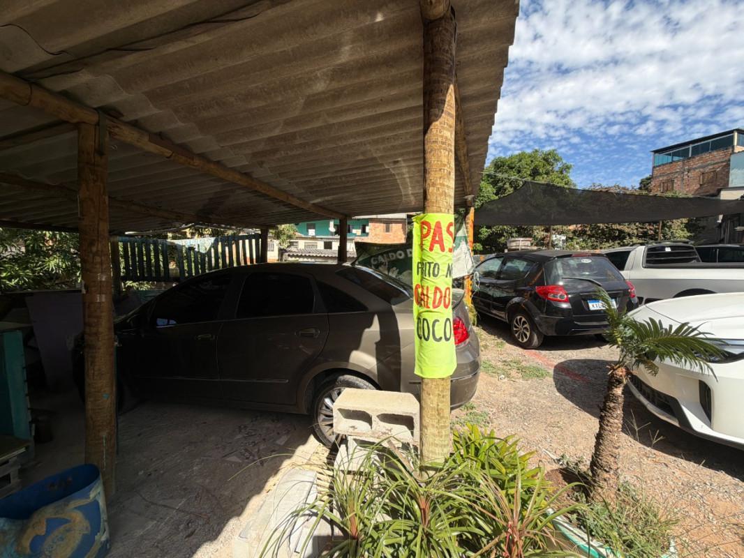 Lote, João Pinheiro, 0 Quarto, 0 Vaga