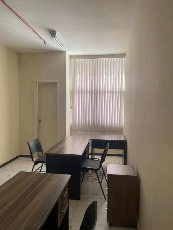 Sala, Centro, 0 Quarto, 0 Vaga, 1 Suíte