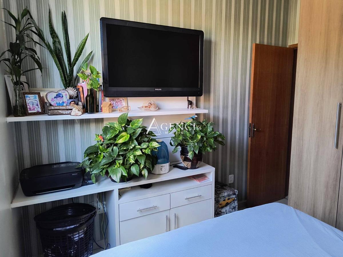 Apartamento, Glória, 2 Quartos, 0 Vaga, 0 Suíte