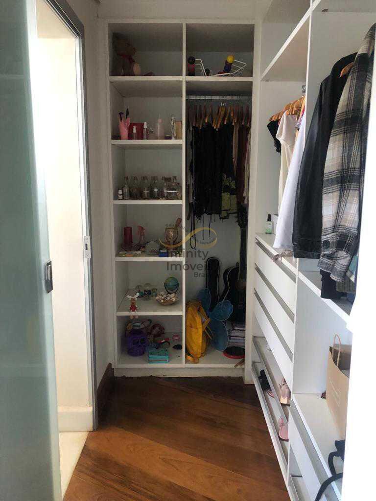 Casa em Condomínio, Alphaville, 4 Quartos