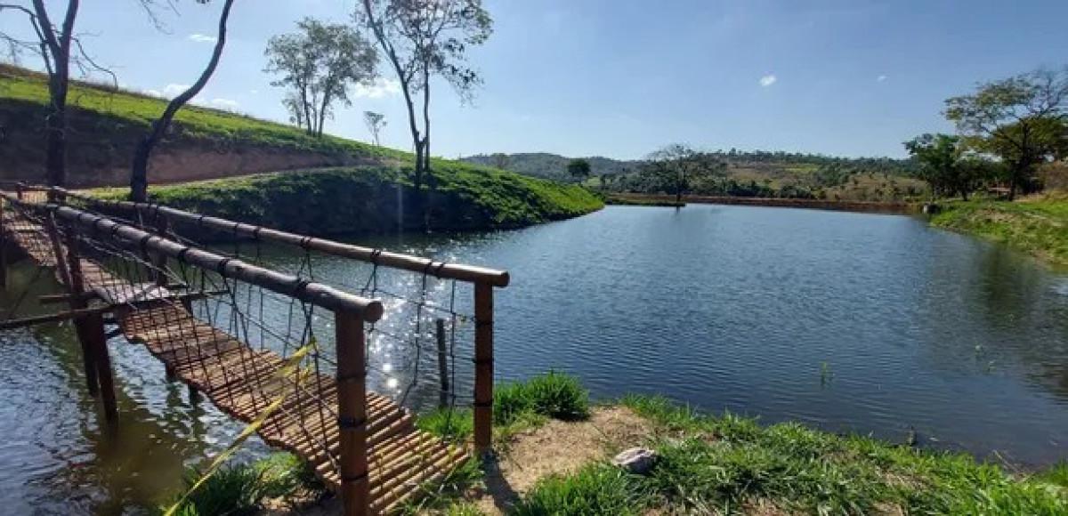 Lote, Jardim Universitário, 0 Quarto, 0 Vaga