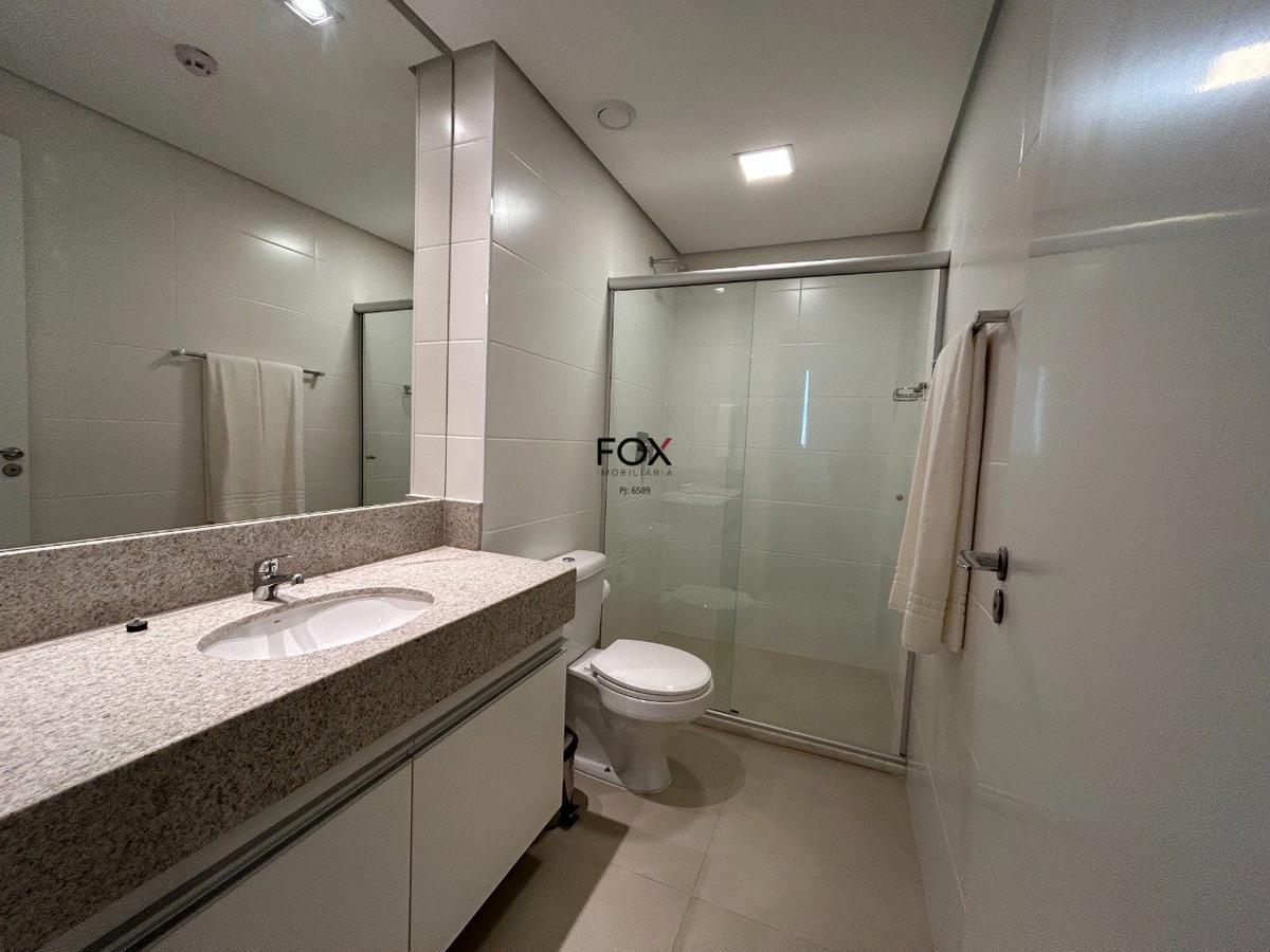 Apartamento, Estoril, 2 Quartos, 0 Vaga, 2 Suítes