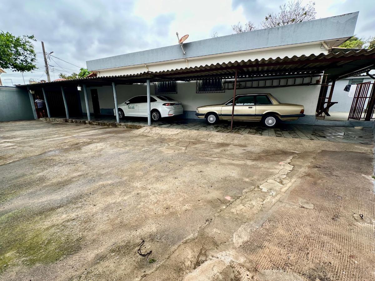 Casa, Planalto, 4 Quartos, 4 Vagas