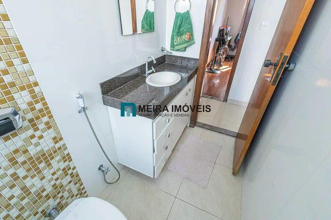 Apartamento, Castelo, 3 Quartos, 5 Vagas, 1 Suíte