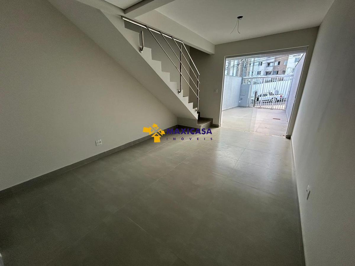 Casa, Planalto, 2 Quartos, 1 Vaga, 1 Suíte