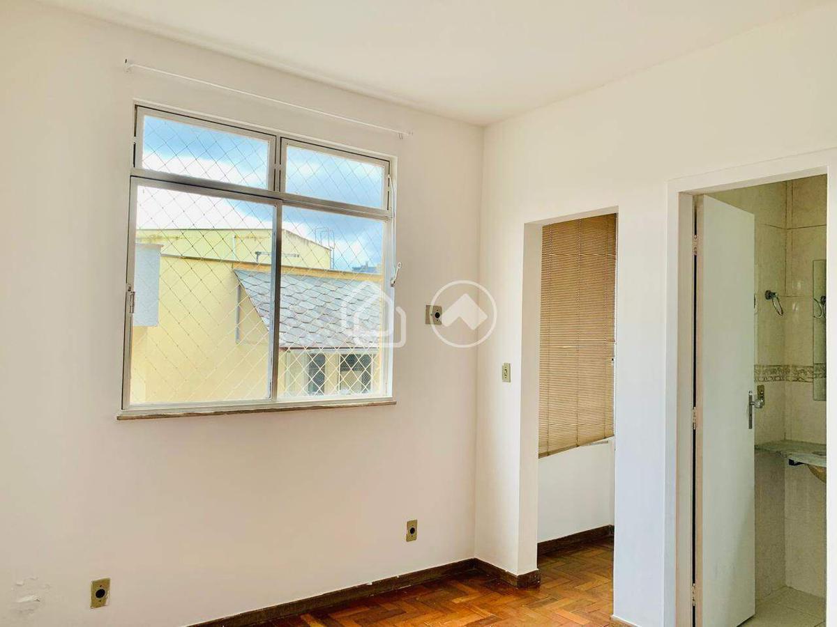 Apartamento, Estoril, 3 Quartos, 1 Vaga, 1 Suíte