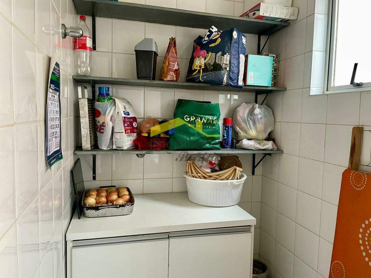 Apartamento, Estoril, 3 Quartos, 1 Vaga, 1 Suíte