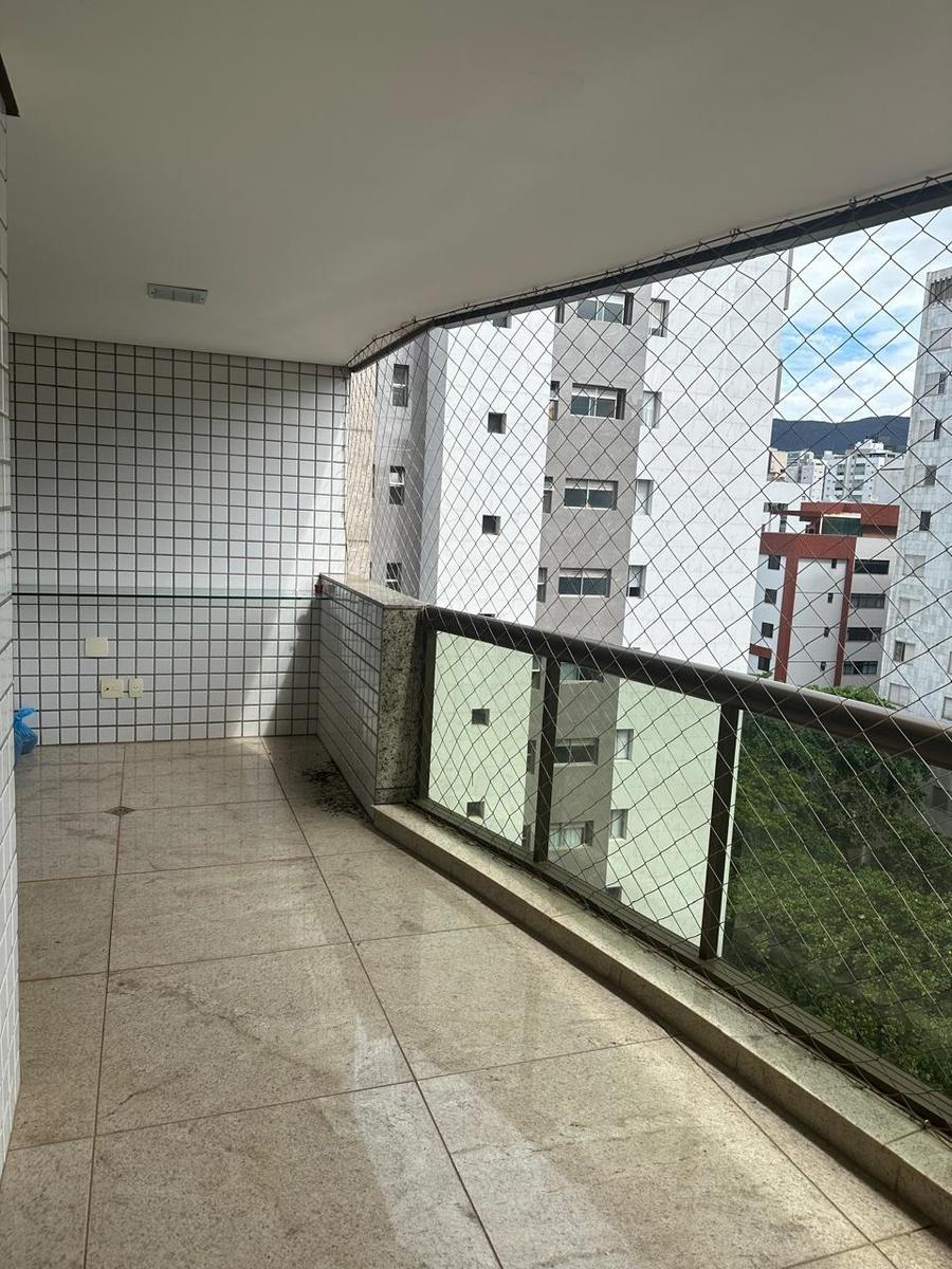 Apartamento, Funcionários, 4 Quartos, 3 Vagas, 2 Suítes