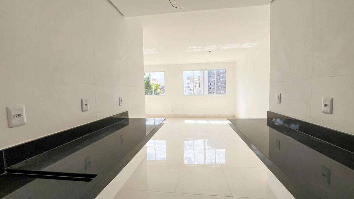 Apartamento, Vila Paris, 2 Quartos, 2 Vagas, 2 Suítes