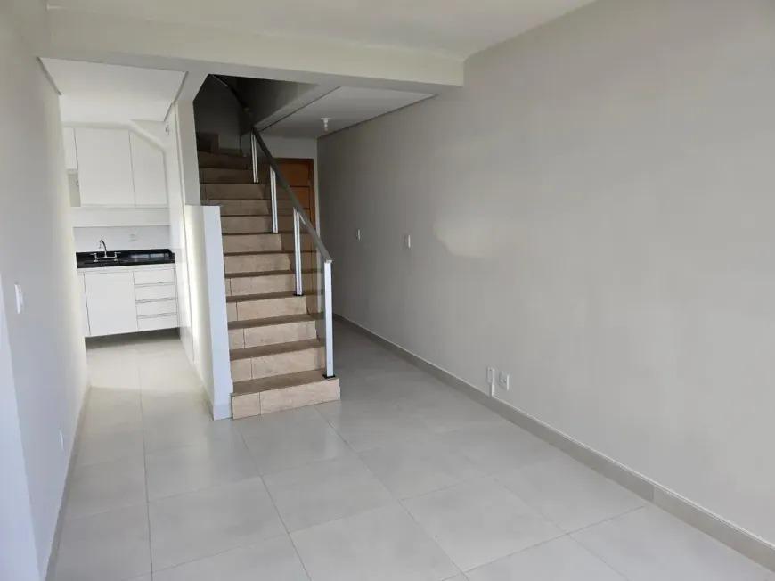Cobertura, Palmeiras, 2 Quartos, 2 Vagas, 1 Suíte