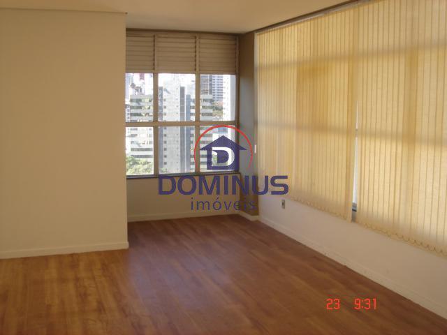 Galpão, Funcionários, 0 Quarto, 4 Vagas