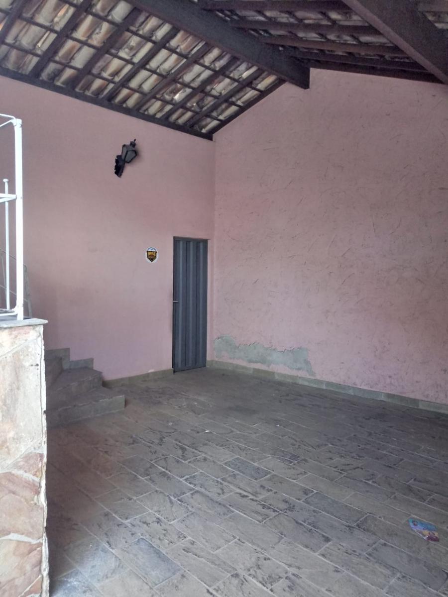 Casa, Cachoeirinha, 3 Quartos, 2 Vagas, 1 Suíte