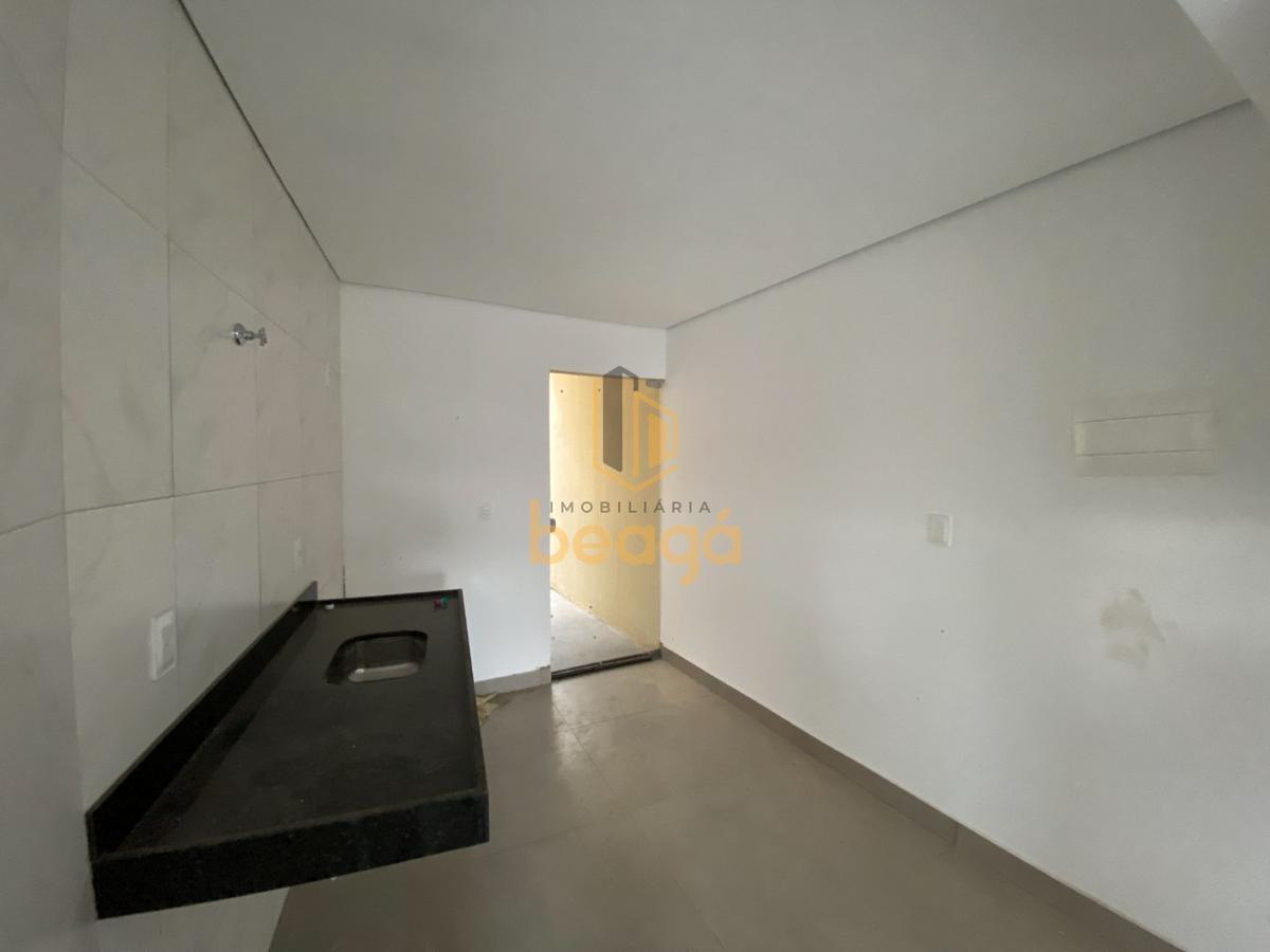 Casa, Parque Xangri-lá, 3 Quartos, 2 Vagas, 1 Suíte