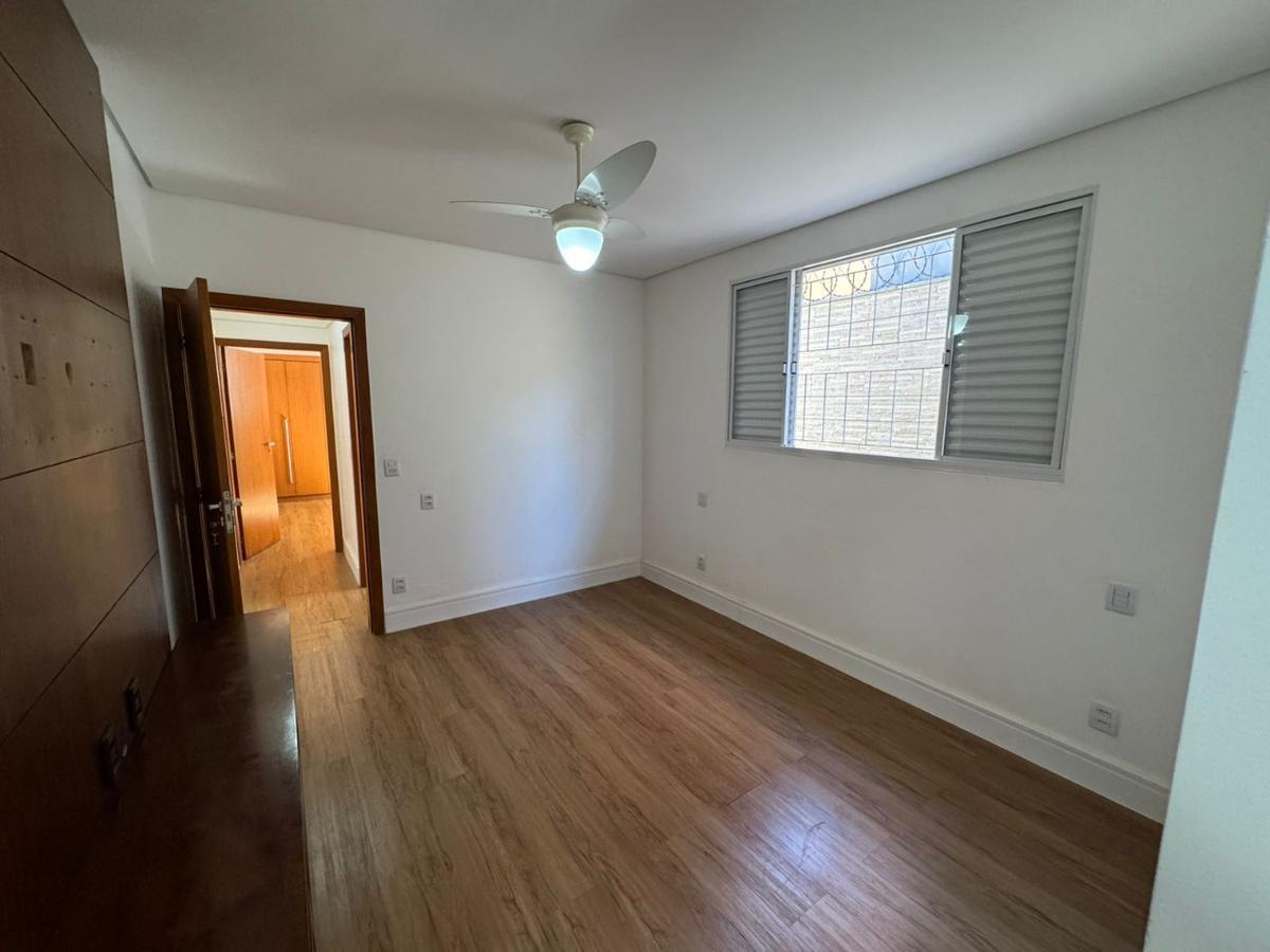 Casa, Renascença, 3 Quartos, 2 Vagas, 1 Suíte