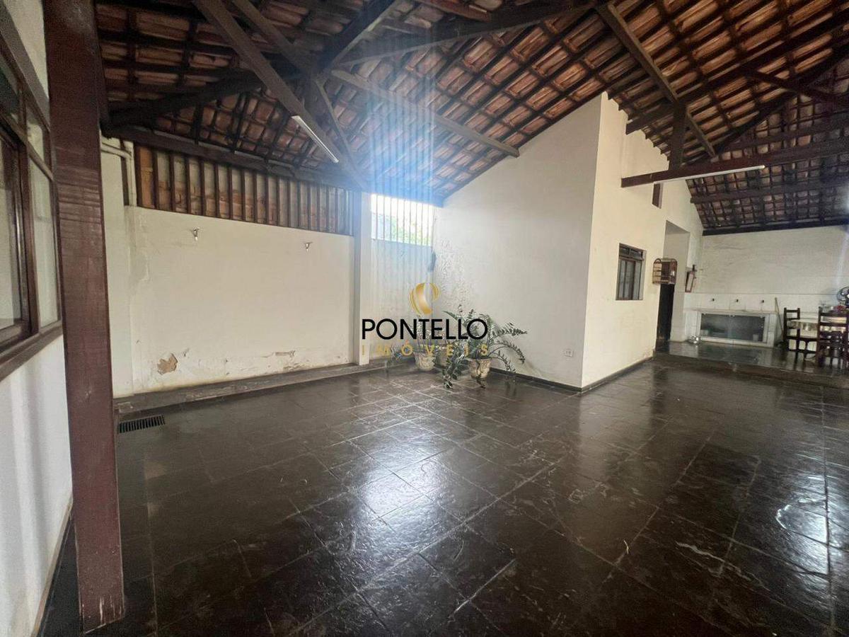 Casa, Jardim Arizona, 6 Quartos, 4 Vagas, 1 Suíte