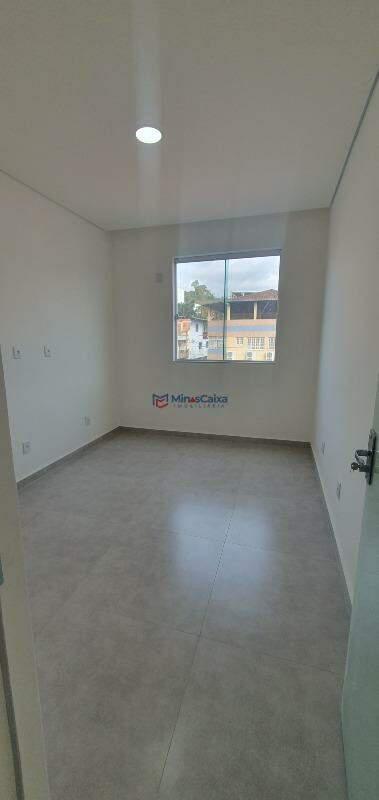 Casa, Primavera, 3 Quartos, 1 Vaga, 1 Suíte