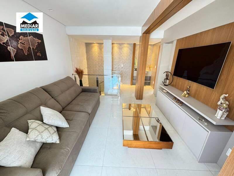 Cobertura, Sagrada Família, 4 Quartos, 5 Vagas, 1 Suíte