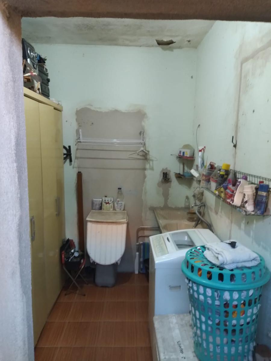 Casa, Santa Terezinha, 6 Quartos, 4 Vagas, 1 Suíte